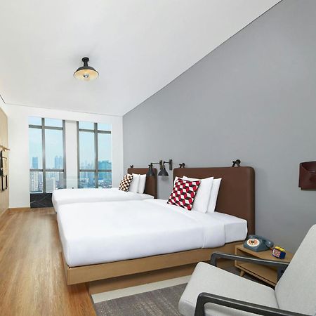 Moxy Shanghai Xuhui Екстериор снимка